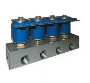 MANIFOLD SS 1/4NPT 120VAC NON METERED FOUR