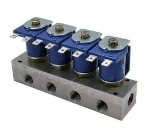 MANIFOLD SS 1/4NPT 24VAC METERED FOUR